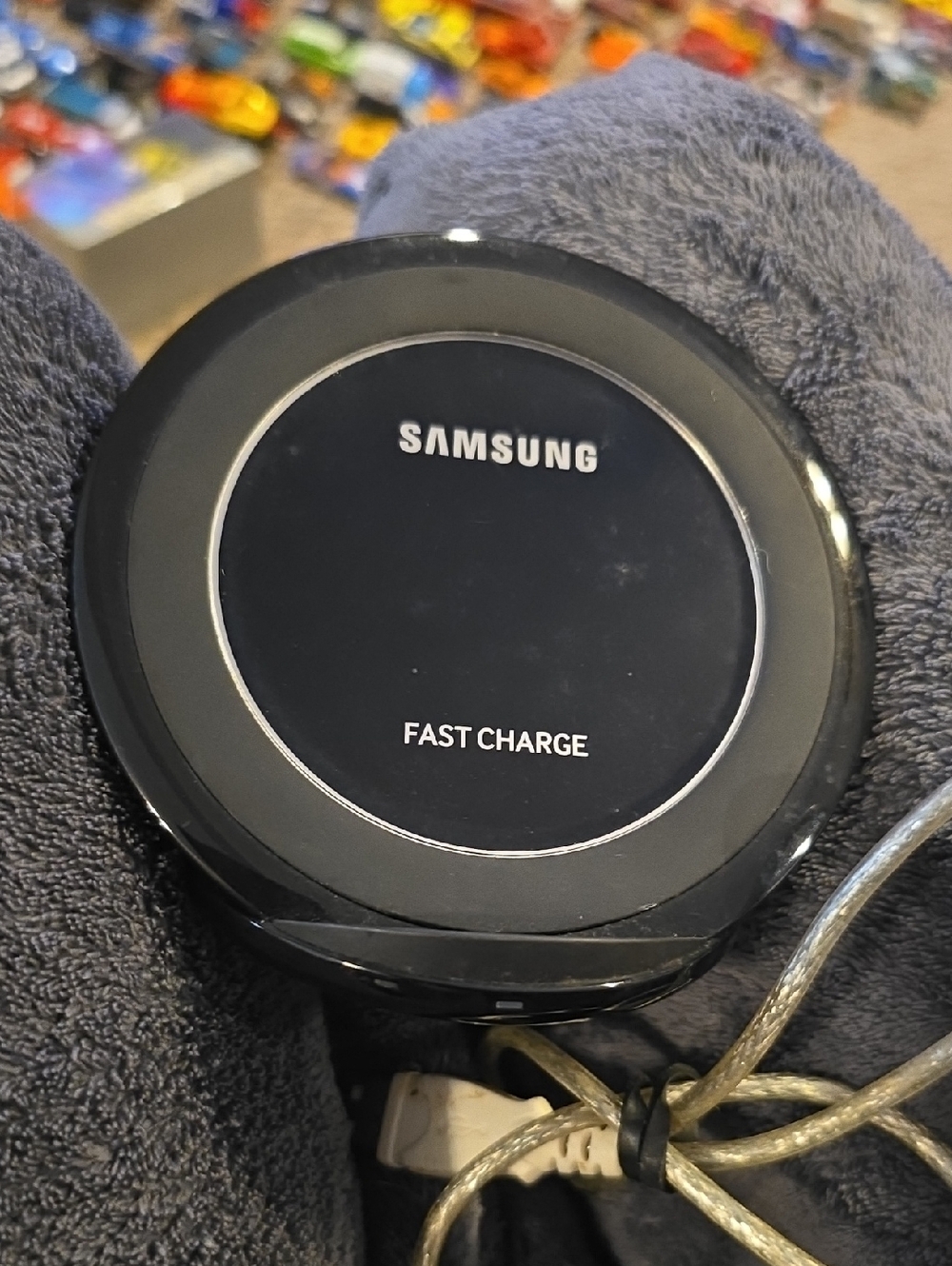 Samsung Black Wireless Fast Charge Pad with Silver Accent